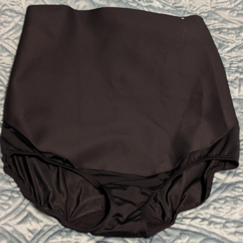 Cacique  Black Totally Smooth Shapewear Size 22/24